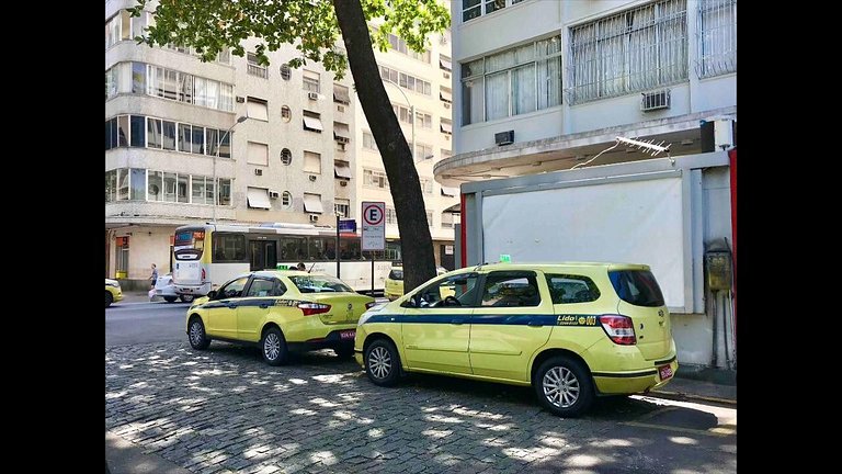 Copacabana: Playa, Pet Friendly | 5 Huéspedes