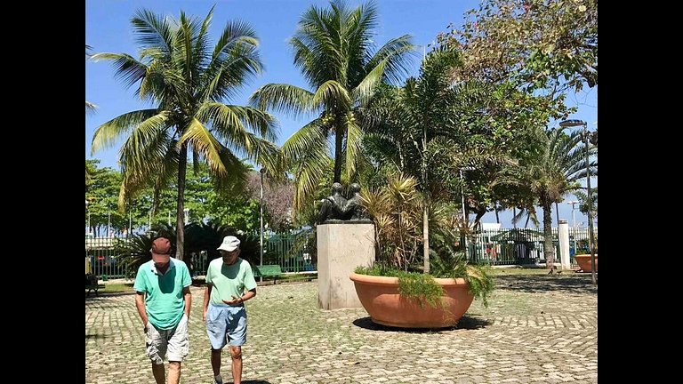 Copacabana: Beach View and Pet Friendly | 5 Guests