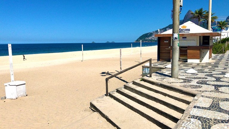 Copacabana: Pet-Friendly, Playa, 3 huéspedes