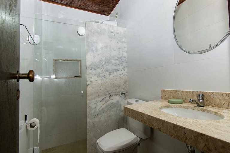 Cabo Frio: Big and Cozy for 8!