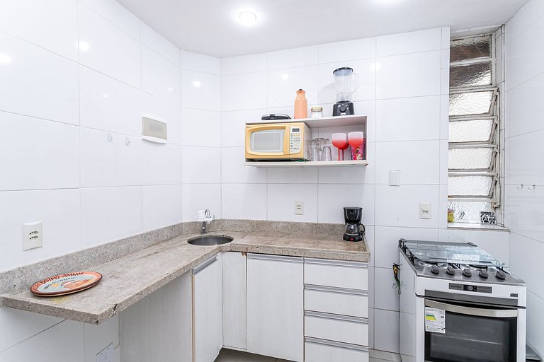 Home Copacabana - 5 Guests, Comfort and Beach