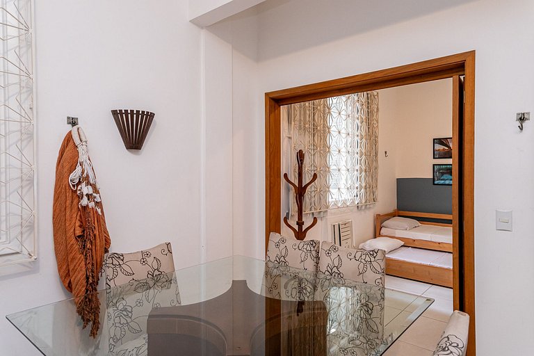 Home Copacabana - 5 Guests, Comfort and Beach