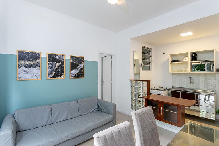 Must Leblon - Pack: 4 Guests, Beach + 1 Ticket