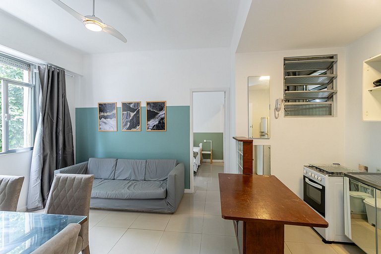Must Leblon - Pack: 4 Guests, Beach + 1 Ticket