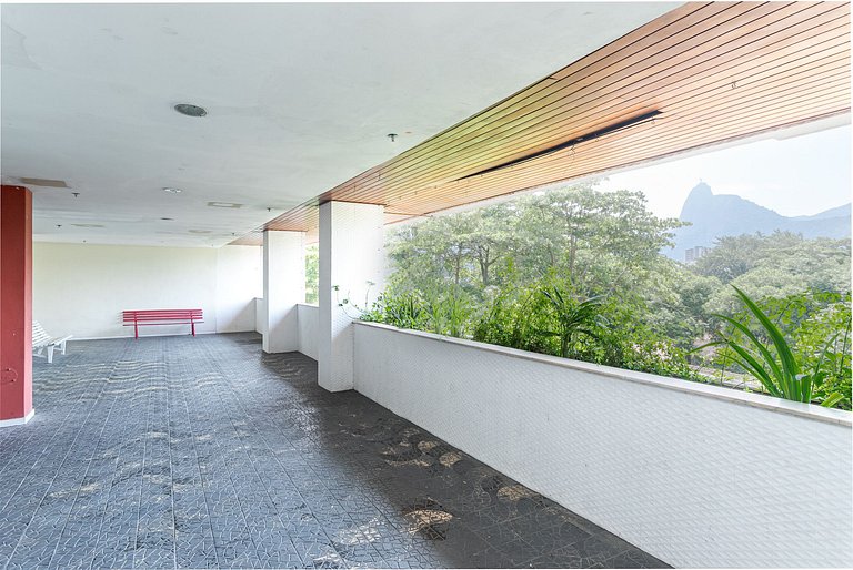 Seasonal Apt at Urca, Pool and Garage