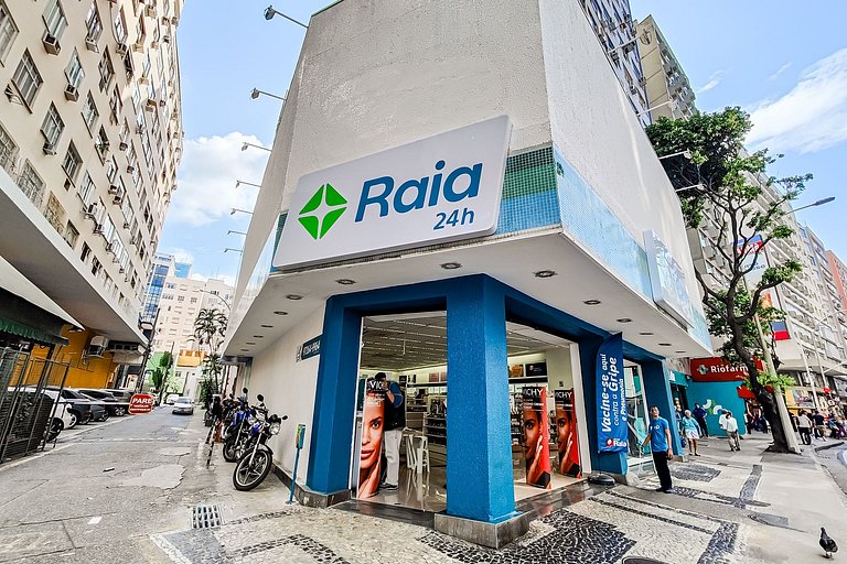 Pacote Copacabana + 1 Tour ou Transfer