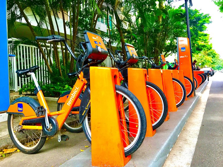 Copacabana: Pet-Friendly, Cerca del Subte