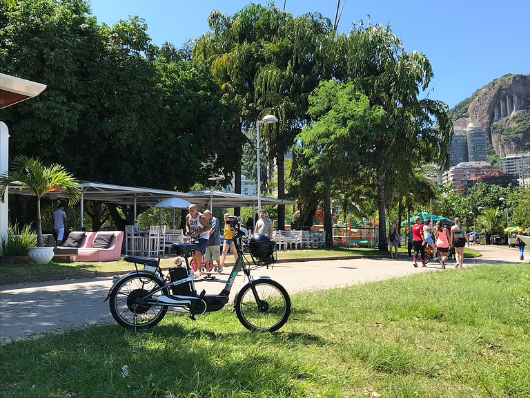 Copacabana Light - Confort + 1 Ticket or Transfer
