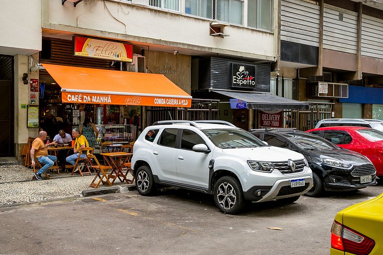 Copacabana: aconchego , Perto do Metrô