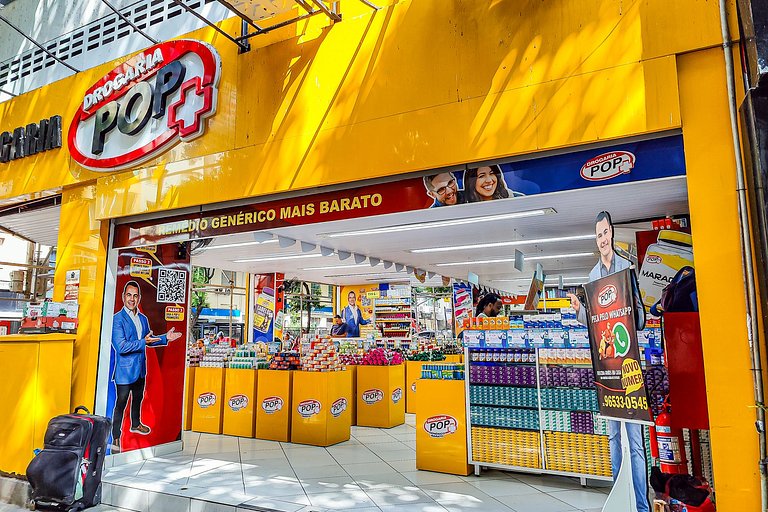 Copacabana: Pet-Friendly, Close to Subway