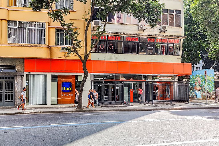 Copacabana Light - Confort + 1 Ticket or Transfer
