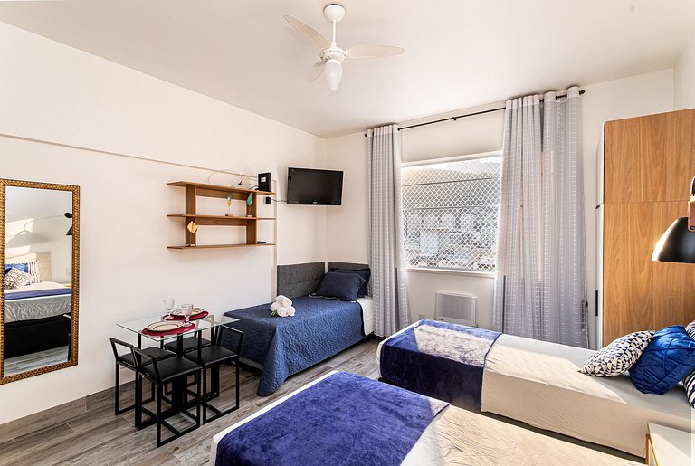 Copacabana: Redeemer View and Comfort for 3