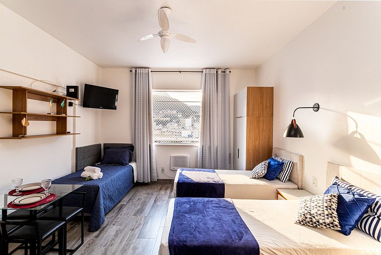 Copacabana: Redeemer View and Comfort for 3