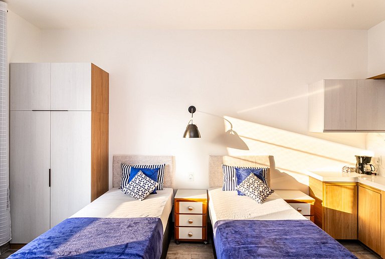 Copacabana: Redeemer View and Comfort for 3