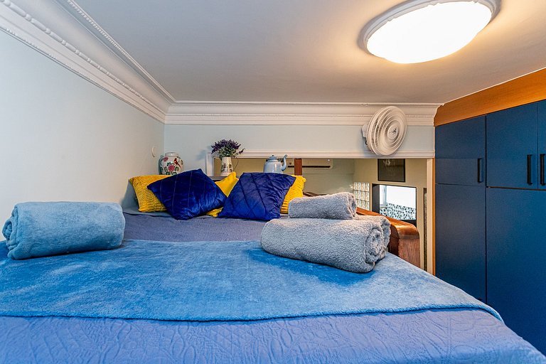 Urca: Beachside Comfort and Luxury for 4 Guests