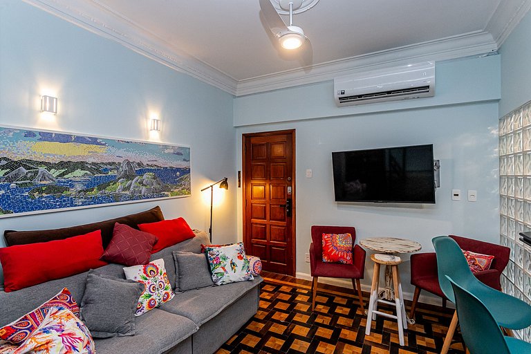 Urca: Beachside Comfort and Luxury for 4 Guests