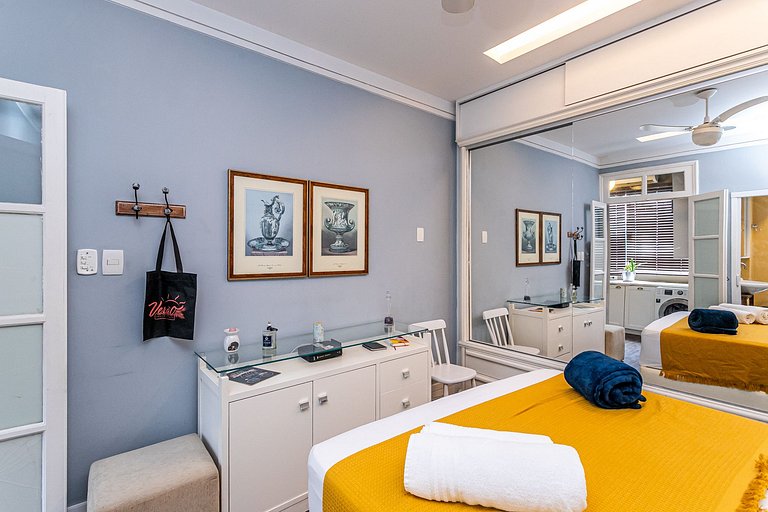 Home in Rio: Flamengo, 4 Guests, Beach and Park