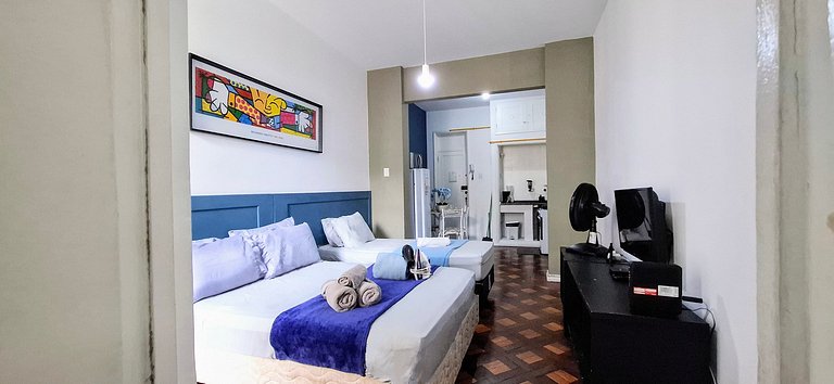 Copacabana Way - 4 Guests, Beach and Private