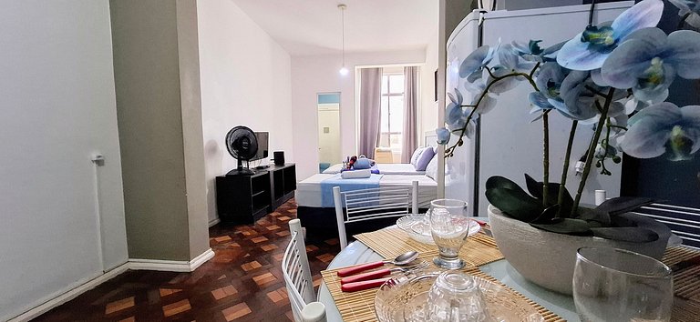 Copacabana Way - 4 Guests, Beach and Private
