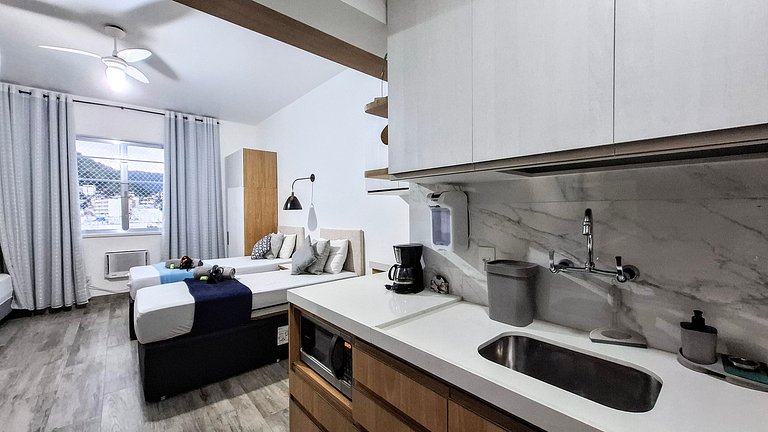 Copacabana: Redeemer View and Comfort for 3