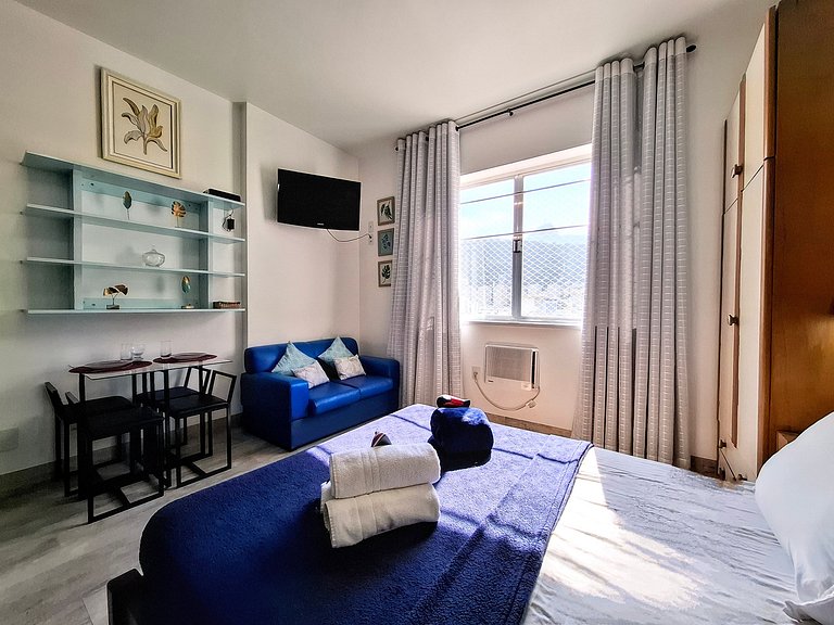 Copacabana Light - Confort + 1 Ticket or Transfer