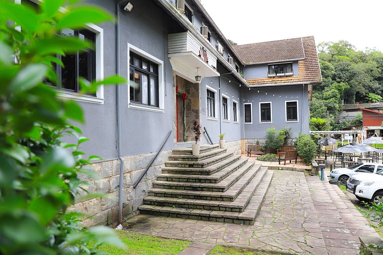 Suíte Gramado: Lazer, família + 1 ticket