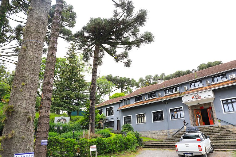 Suíte Gramado: Lazer, família + 1 ticket