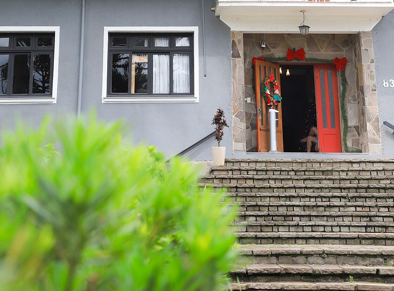 Suíte Gramado: Lazer, família + 1 ticket
