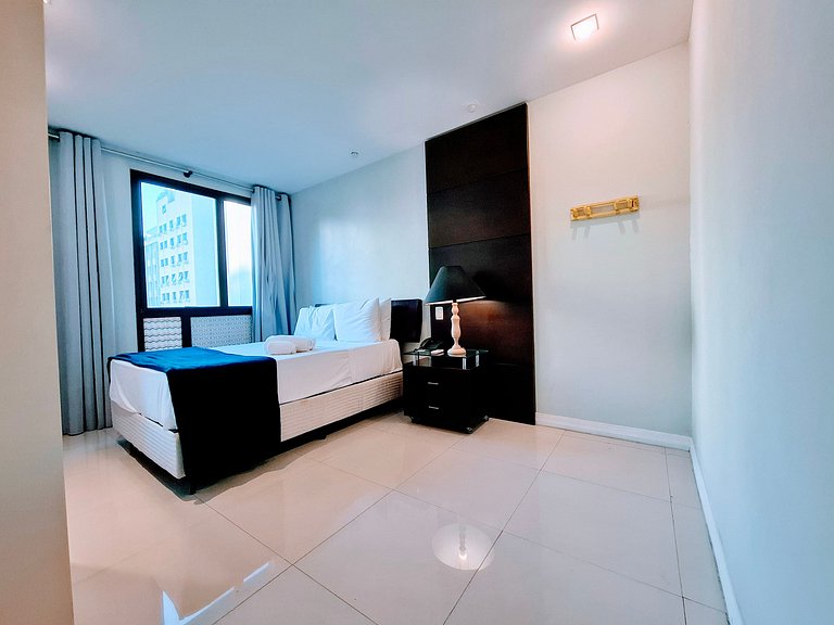 Must Copacabana: 4 Hospedes, Praia + 1 Transfer