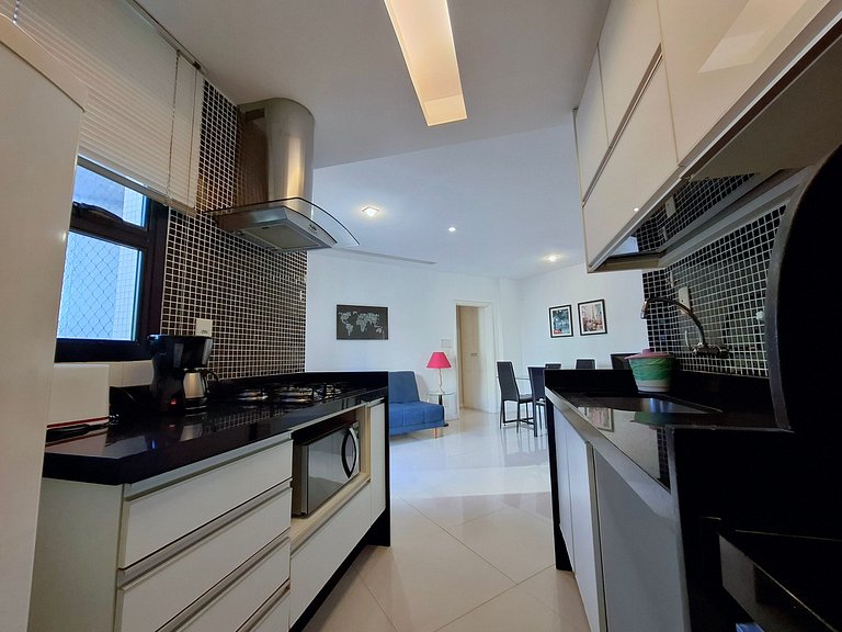 Must Copacabana: 4 Hospedes, Praia + 1 Transfer