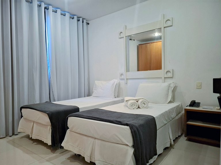 Master Copacabana: 3 Hospedes, Praia + 1 Transfer