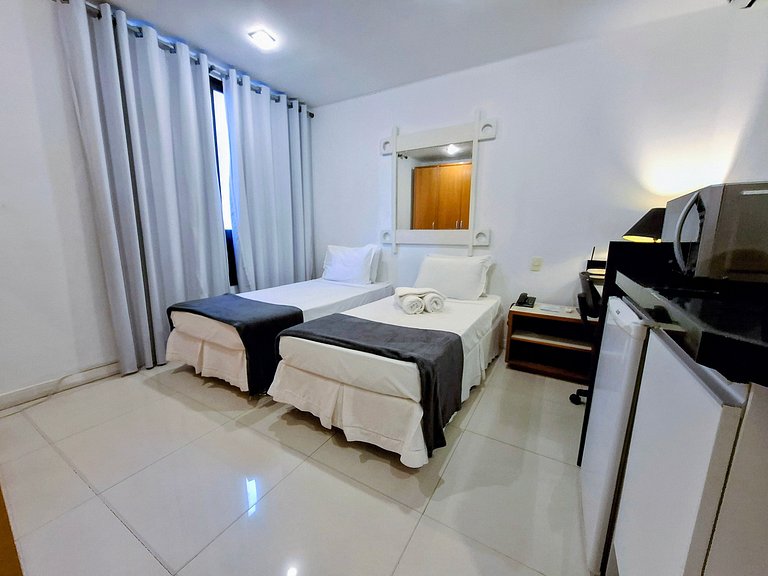 Master Copacabana: 3 Hospedes, Praia + 1 Transfer