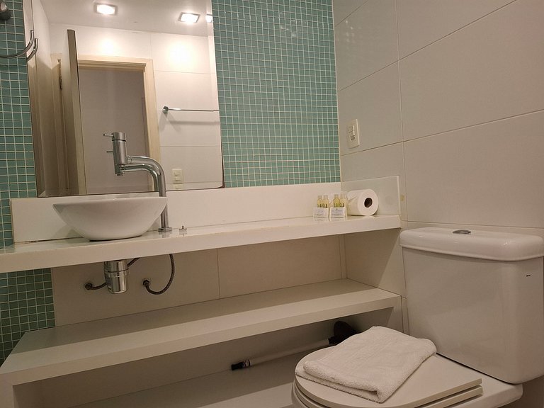 Master Copacabana: 3 Hospedes, Praia + 1 Transfer