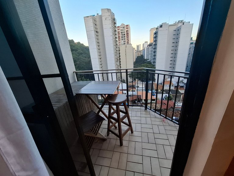 Copacabana Buzz! 4 Guests, Beach + 1 Transfer