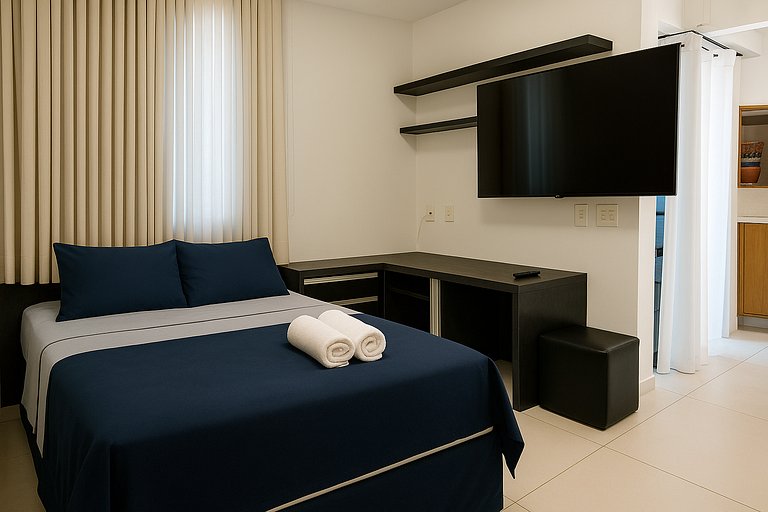 Copacabana Buzz! 4 Guests, Beach + 1 Transfer