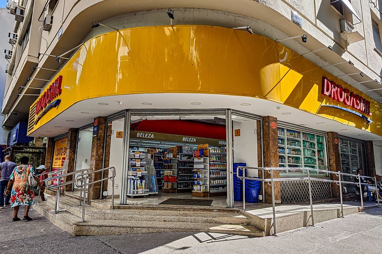 Plaza Copacabana: 3 Hospedes, Praia + 1 Transfer