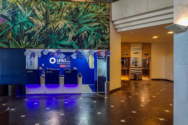 Plaza Copacabana: 3 Guests, Beach + 1 Transfer