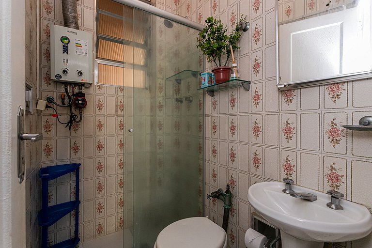 Copacabana: Beach and Comfort | Sleeps 4