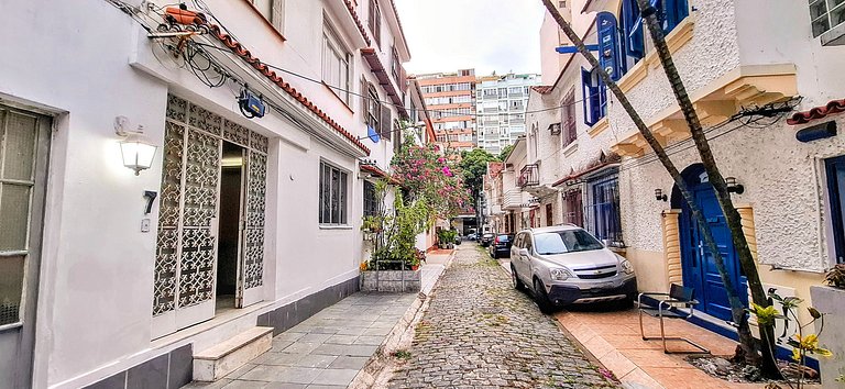 House in Ipanema – Private Room, 3 Guests