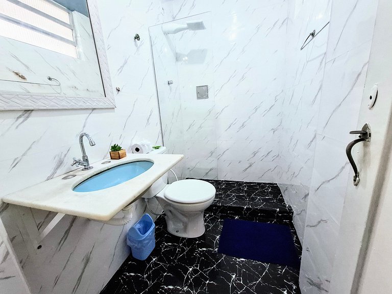 Copacabana Way - 4 Guests, Beach and Private