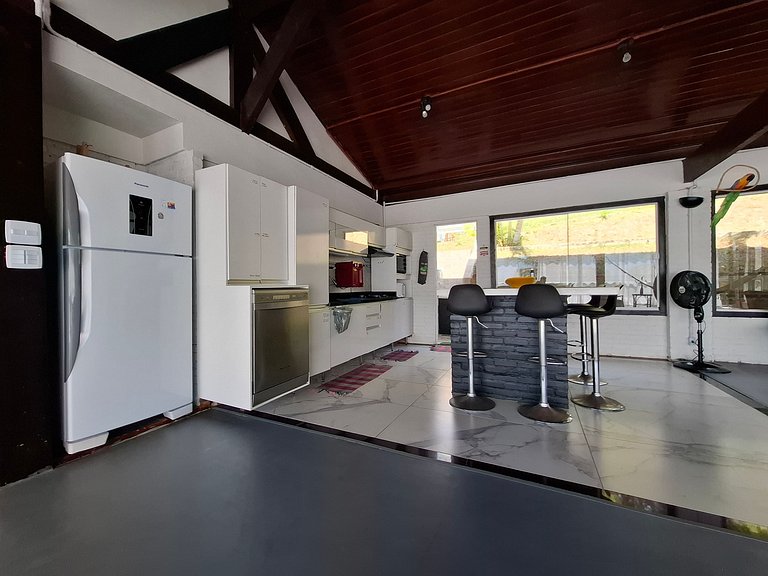 Beach Home: Mangaratiba, Beach and Comfort