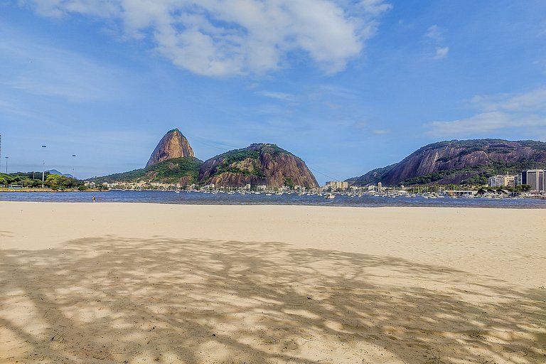 Botafogo - 3 hóspedes, praia e lazer.