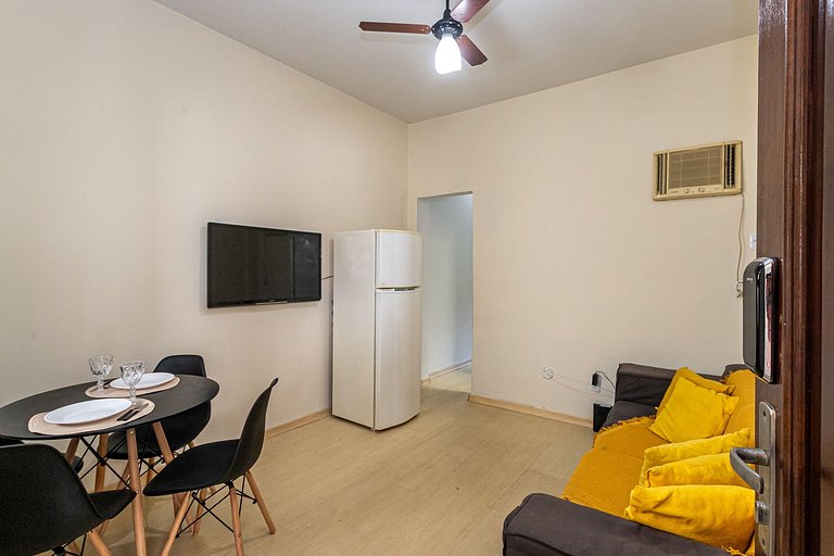 Copacabana: Forest view and comfort for 4