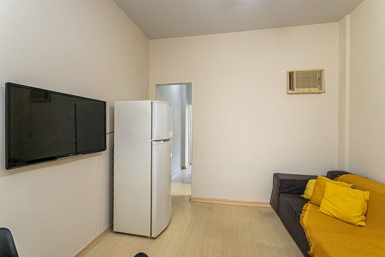 Copacabana: Forest view and comfort for 4