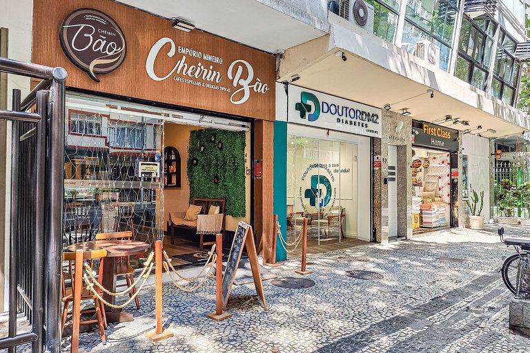 Copacabana: Playa y Comodidad | Hasta 4 personas