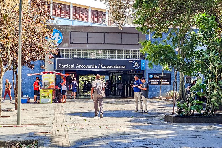 Copacabana: Vista da floresta e conforto para 4