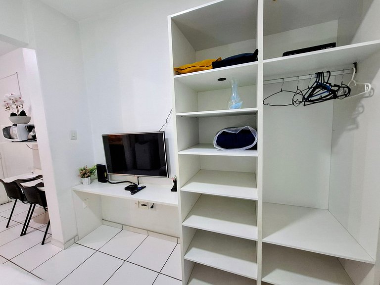 Copacabana Must - 3 guests, beach and comfort!