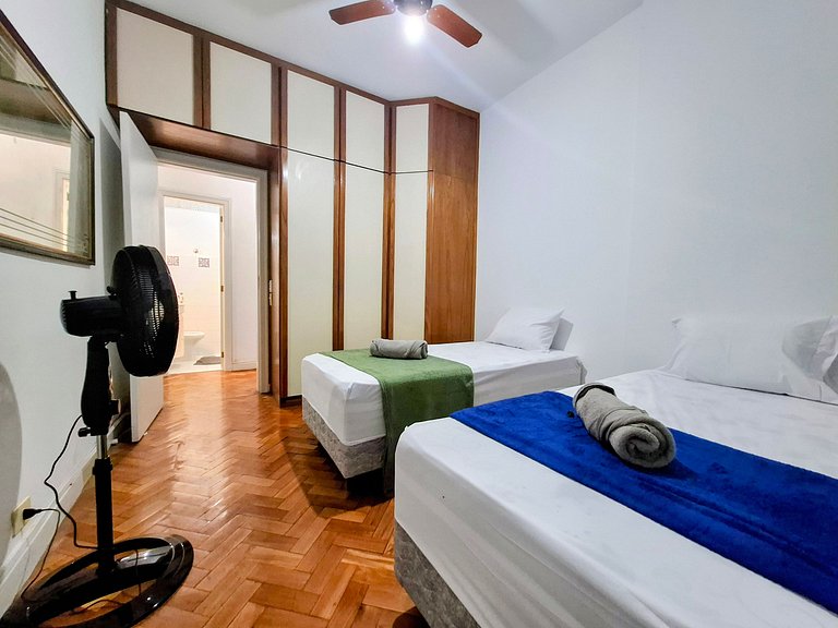 Copacabana - Aconchego e conforto, 4 hóspedes.