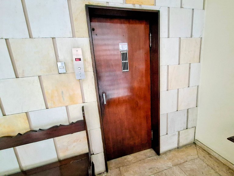 Copacabana: Conforto, Praia e Tranquilidade para 5