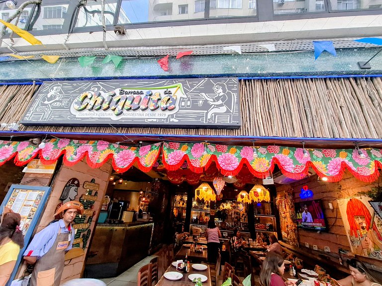 Copacabana: Conforto, Praia e Tranquilidade para 5
